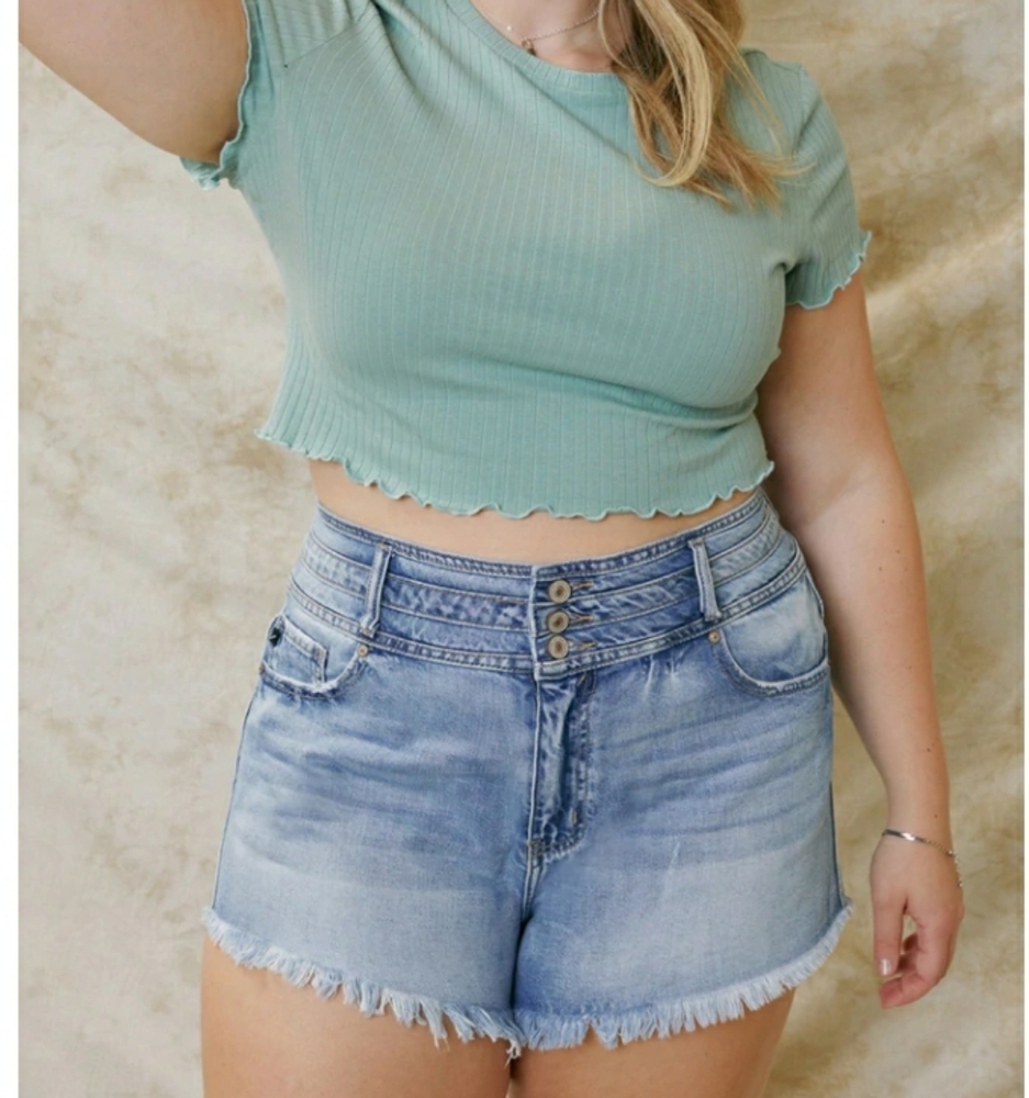 Kancan Tilly High Rise Shorts - Picture 4 of 12